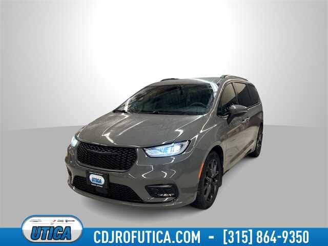 2023 Chrysler Pacifica Touring L FWD