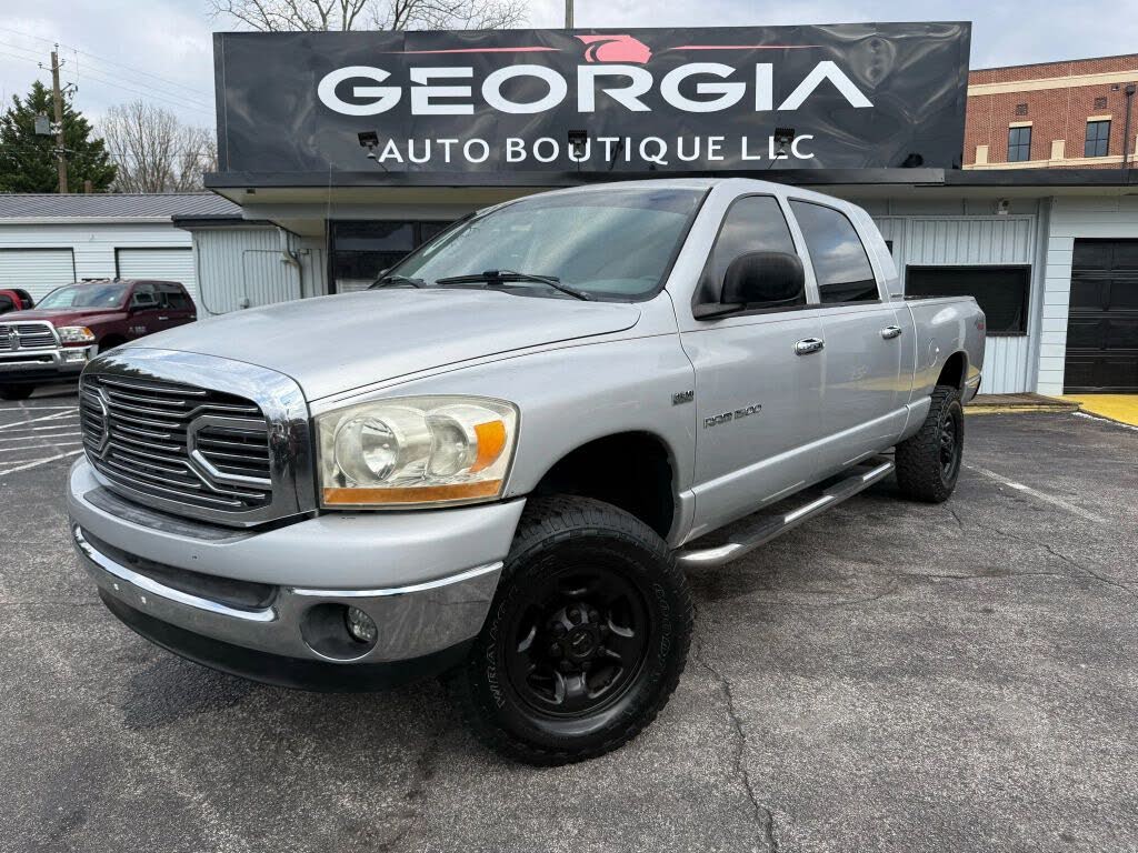2006 Dodge RAM 1500 SLT Mega Cab 4WD