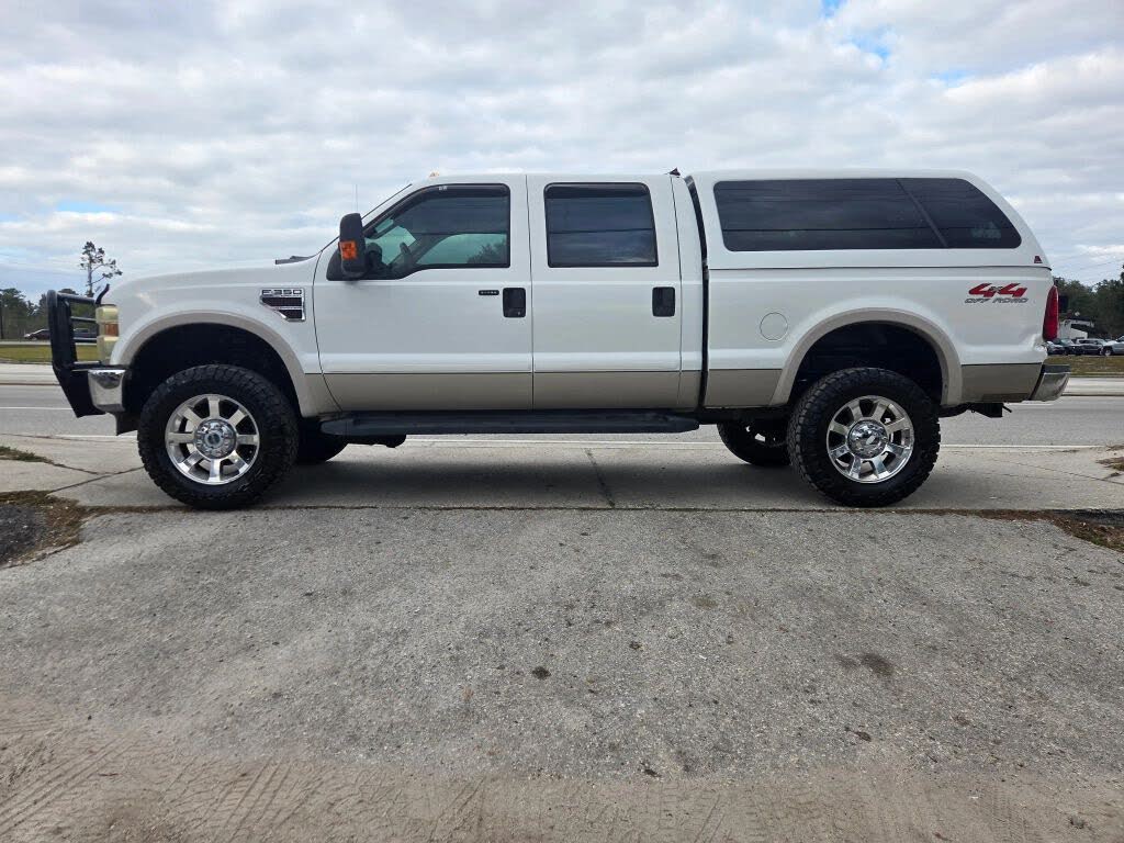 2008 Ford F-350 Super Duty Lariat Crew Cab 4WD
