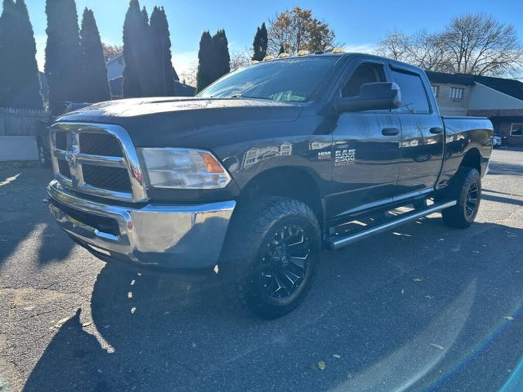 2015 RAM 2500 Tradesman Crew Cab 4WD