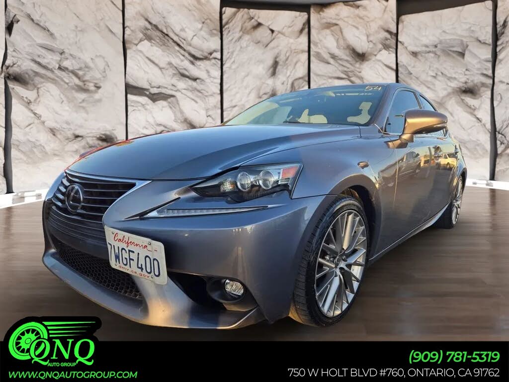 2016 Lexus IS 200t RWD
