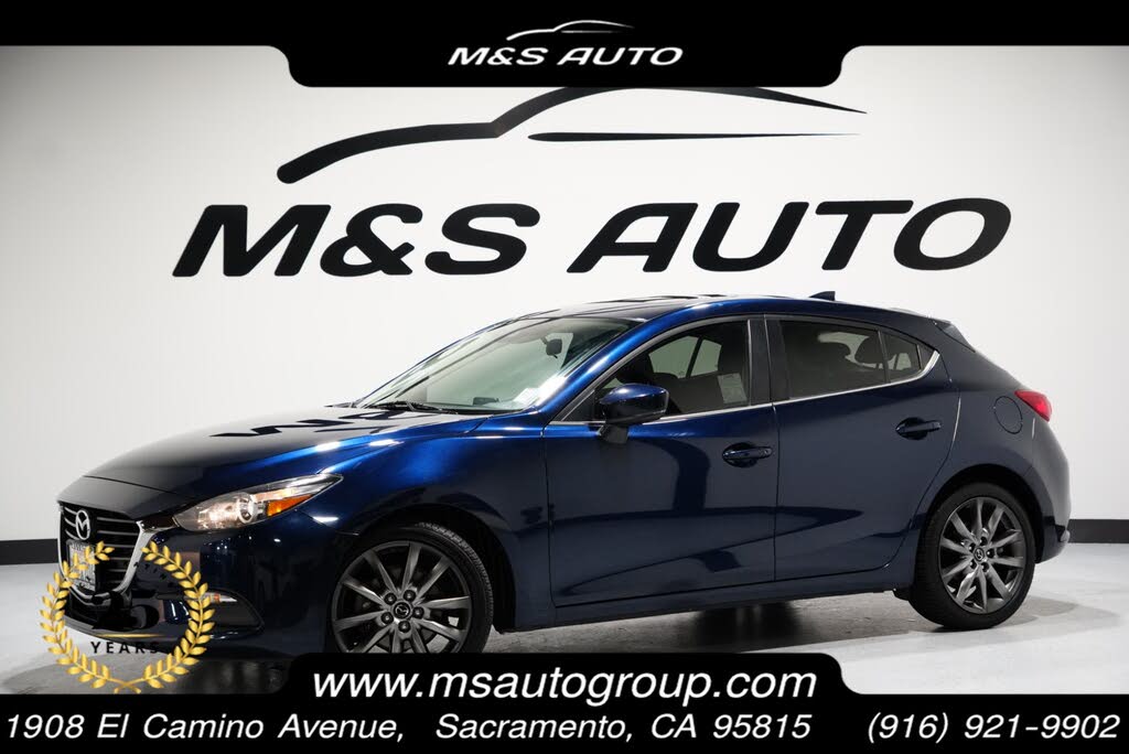 2018 Mazda MAZDA3 Touring Hatchback