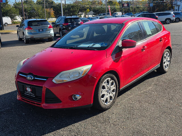 2012 Ford Focus SE Hatchback