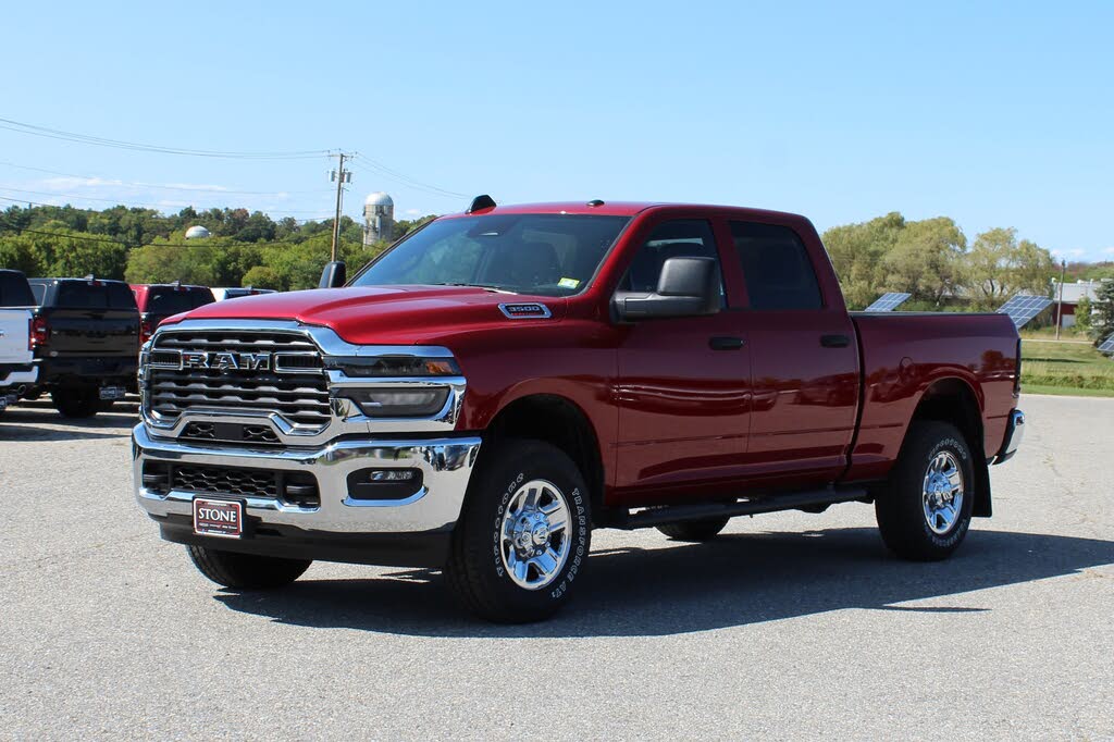2025 RAM 3500 Tradesman Crew Cab 4WD