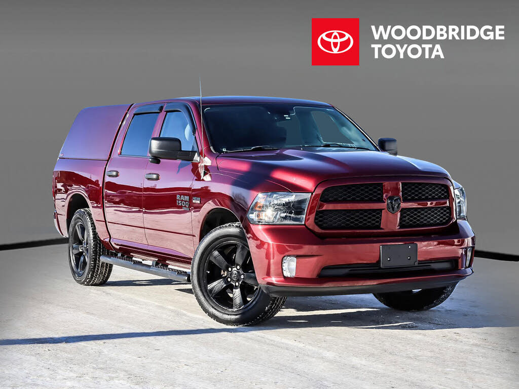 RAM 1500 Classic Express Crew Cab 4WD 2019