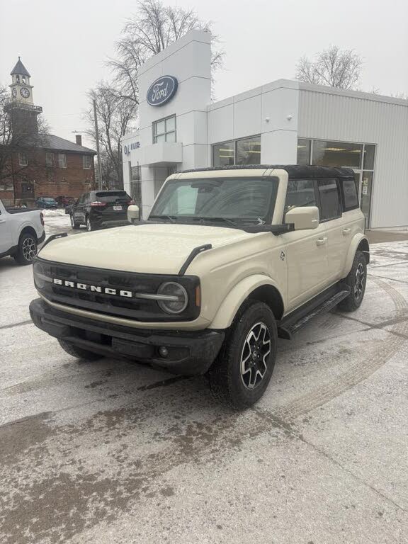 Ford Bronco Outer Banks 4-Door 4WD 2025