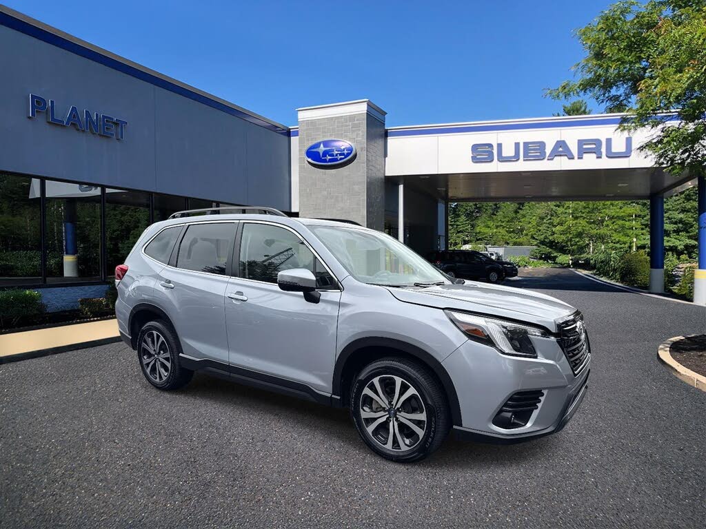 2024 Subaru Forester Limited Crossover AWD