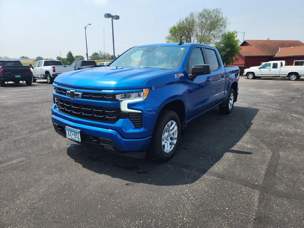 2022 Chevrolet Silverado 1500 RST Crew Cab 4WD