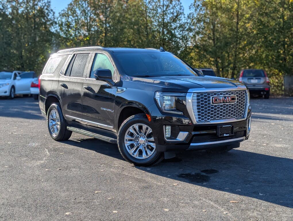 2022 GMC Yukon Denali 4WD