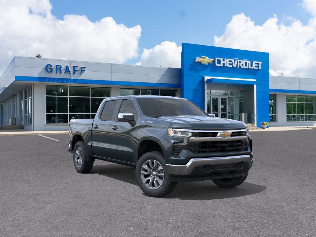 2026 Chevrolet Silverado 1500 LT Crew Cab 4WD