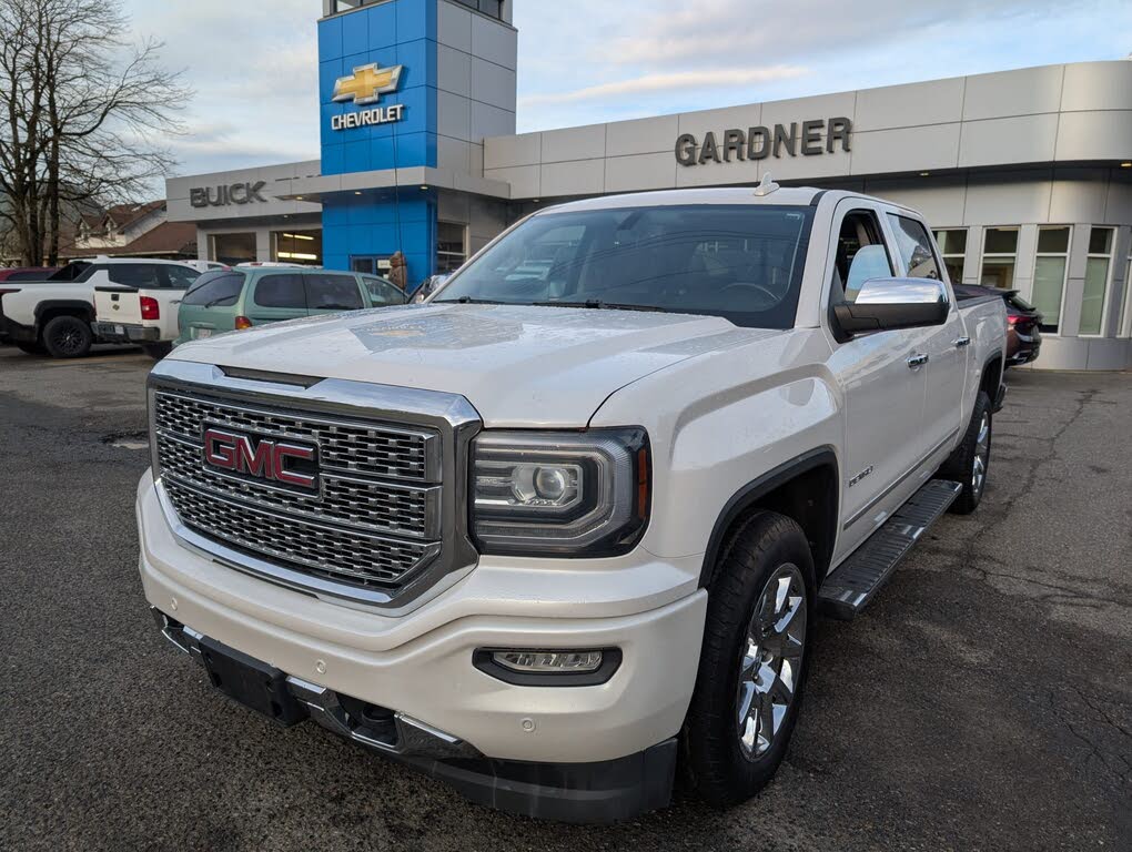 2016 GMC Sierra 1500 Denali Crew Cab 4WD
