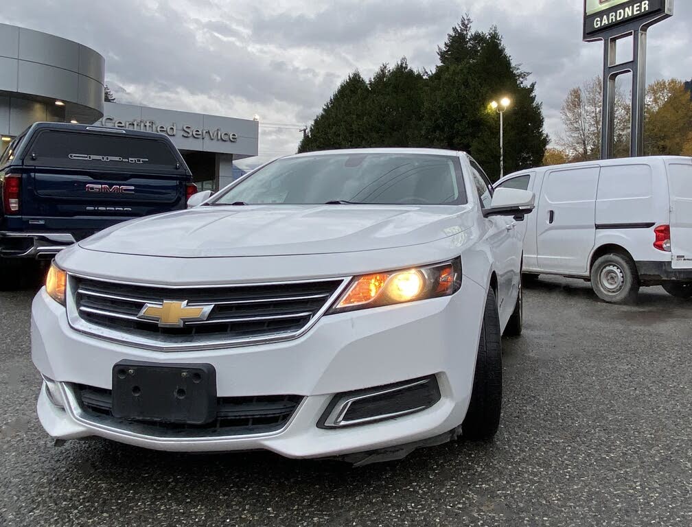 2017 Chevrolet Impala LT FWD