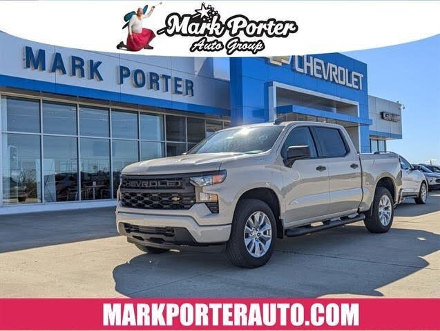 2026 Chevrolet Silverado 1500 Custom Crew Cab 4WD