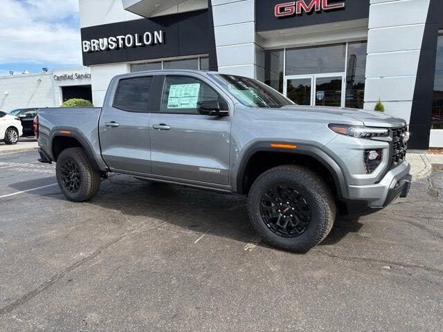 2026 GMC Canyon Elevation Crew Cab 4WD