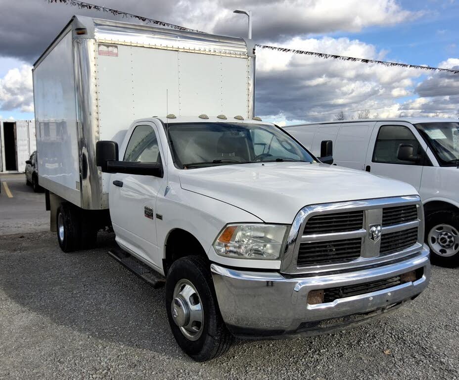 2012 RAM 3500 Chassis SLT Regular Cab 167.5 in. RWD