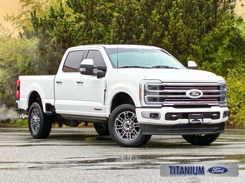 Ford F-350 Super Duty Limited Crew Cab 4WD 2023