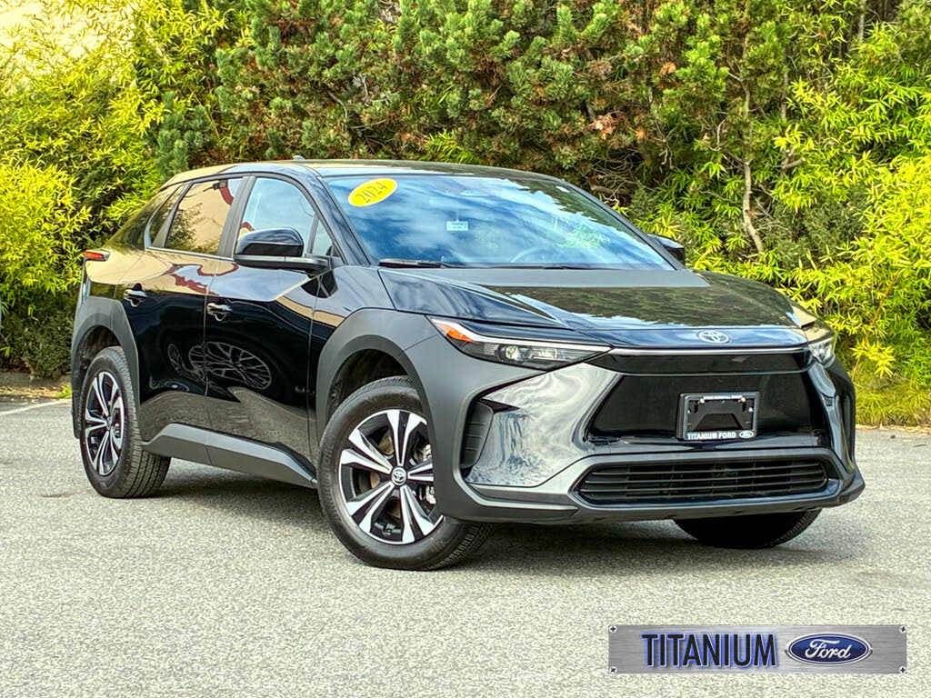 2024 Toyota bZ4X XLE FWD