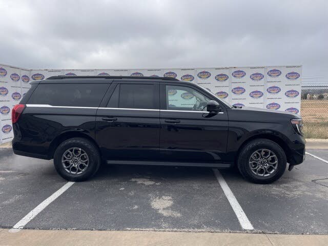 2025 Ford Expedition MAX Active 4WD