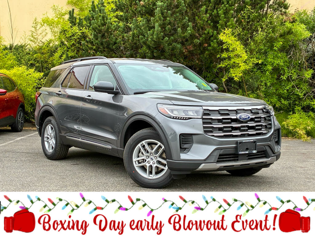 2025 Ford Explorer Active AWD