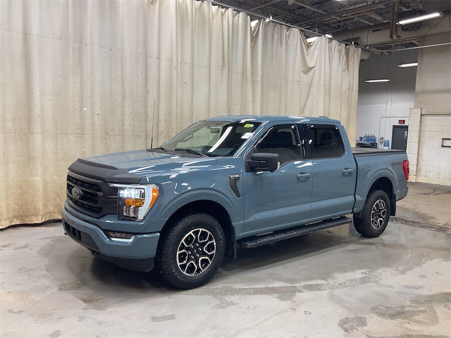 Ford F-150 XLT SuperCrew 4WD 2023