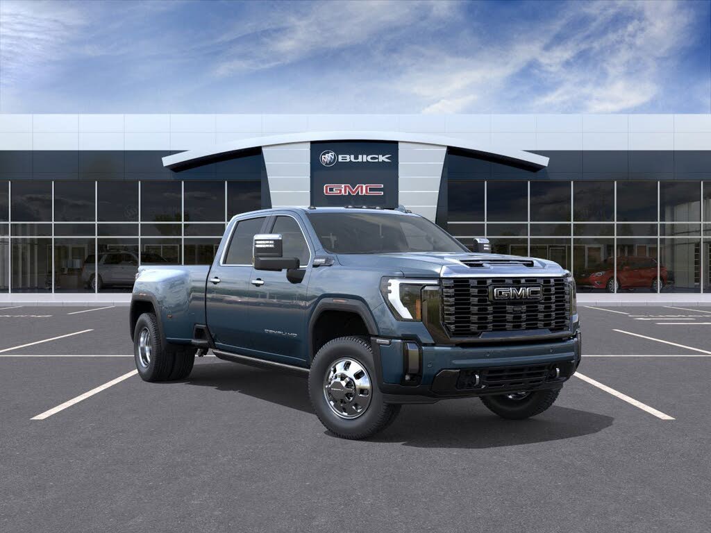 2026 GMC Sierra 3500HD Denali Ultimate Crew Cab 4WD