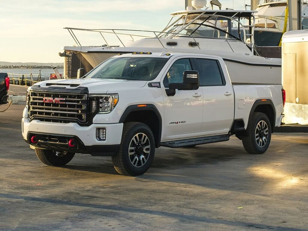 2022 GMC Sierra 2500HD AT4 Crew Cab 4WD