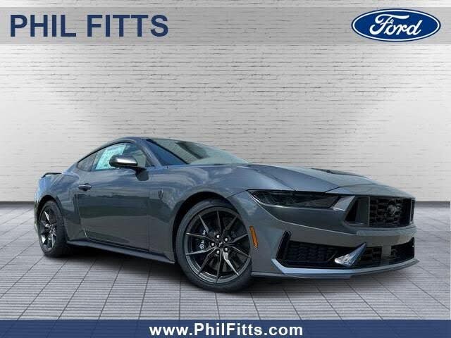 2025 Ford Mustang Dark Horse Fastback RWD