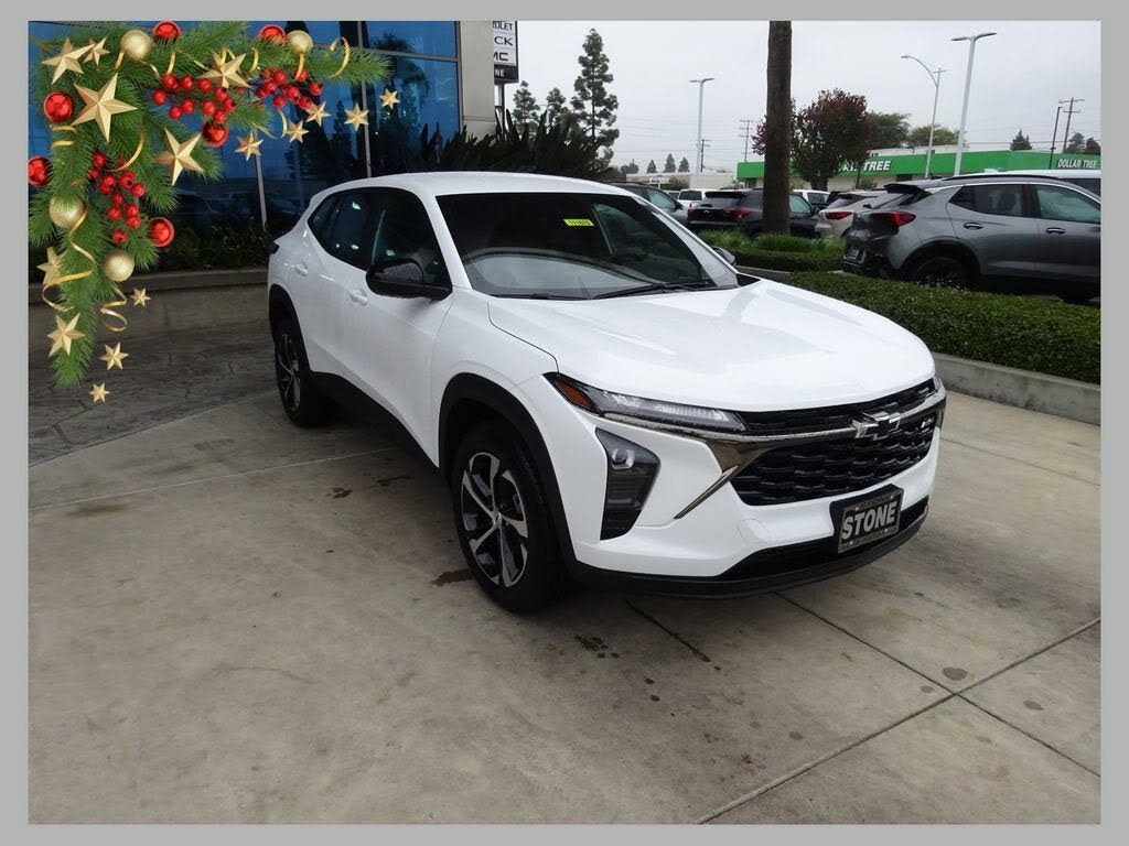 2026 Chevrolet Trax RS with 1RS FWD