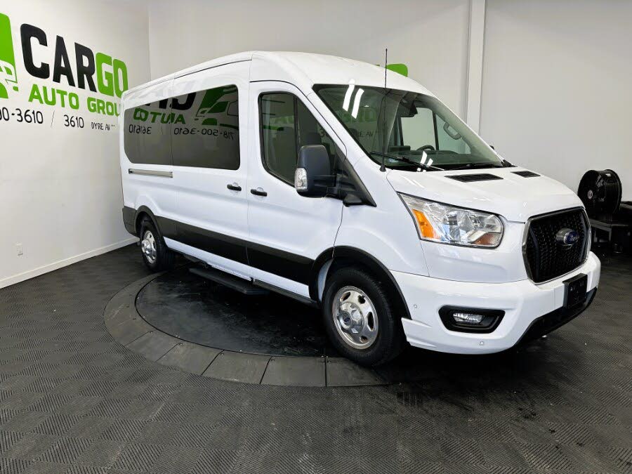 2022 Ford Transit Passenger 350 XLT Medium Roof LB AWD
