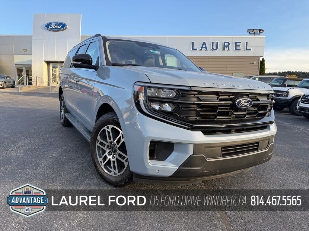 2025 Ford Expedition MAX Active 4WD