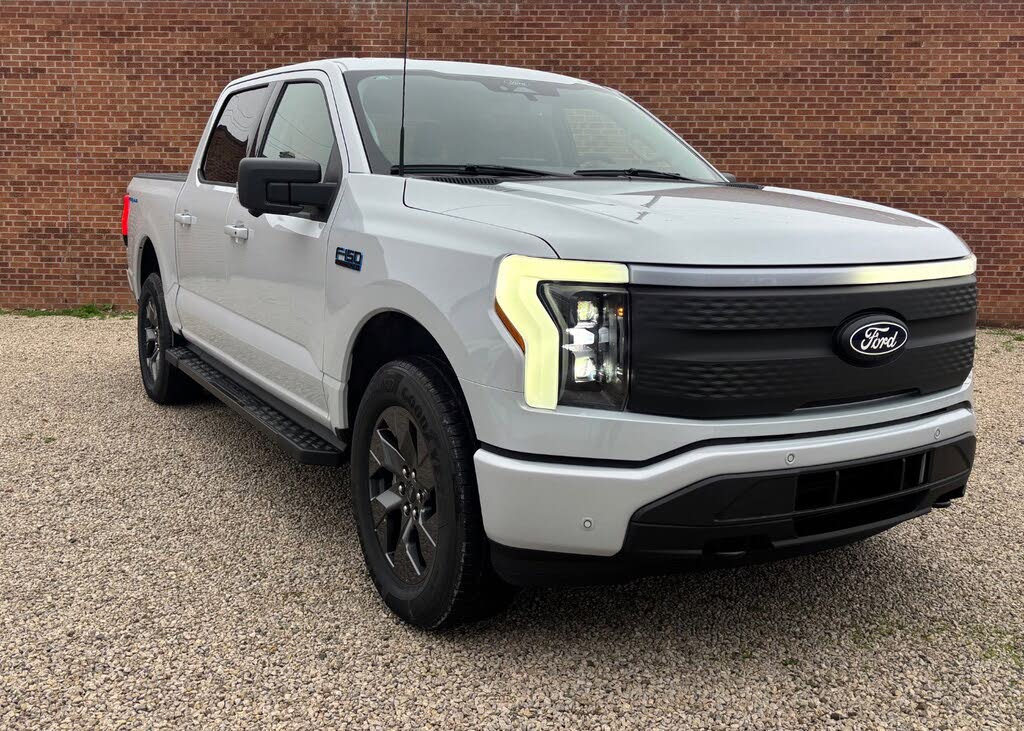 2025 Ford F-150 Lightning Flash SuperCrew AWD
