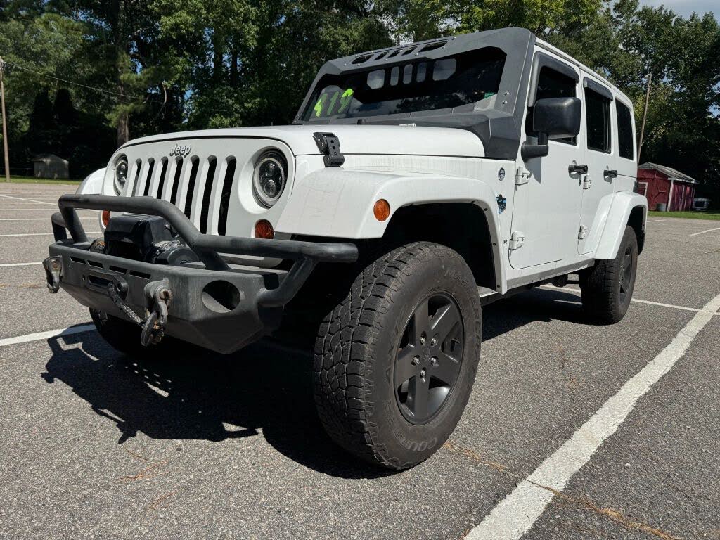 2012 Jeep Wrangler Unlimited Sahara 4WD