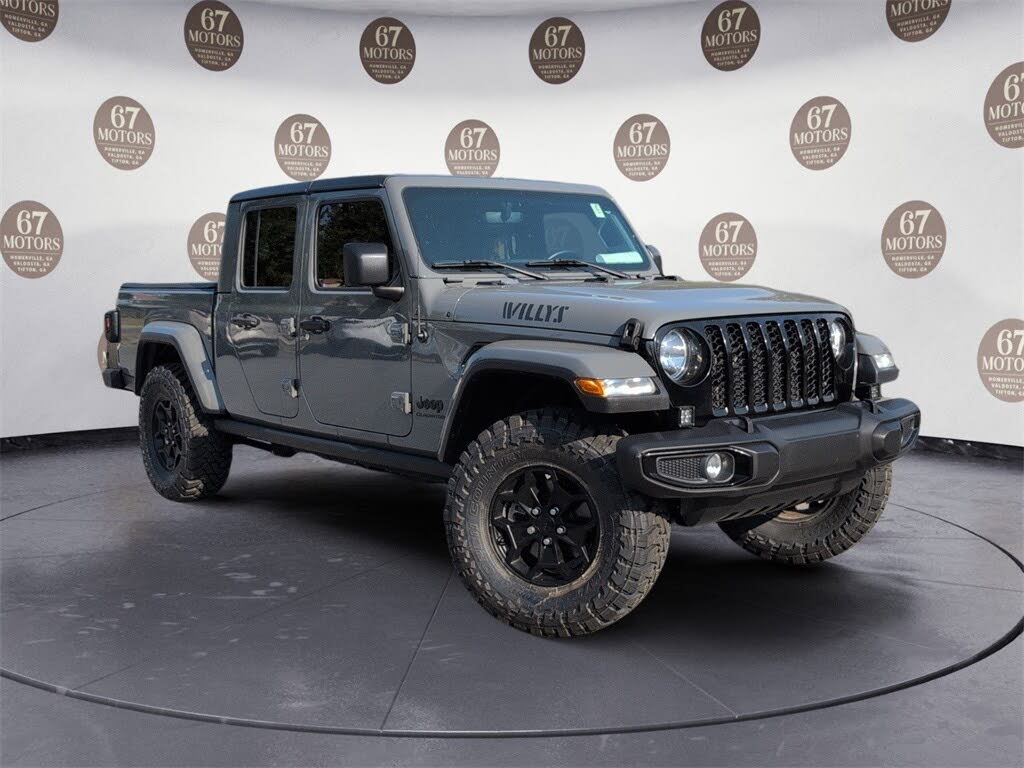 2021 Jeep Gladiator Willys Crew Cab 4WD