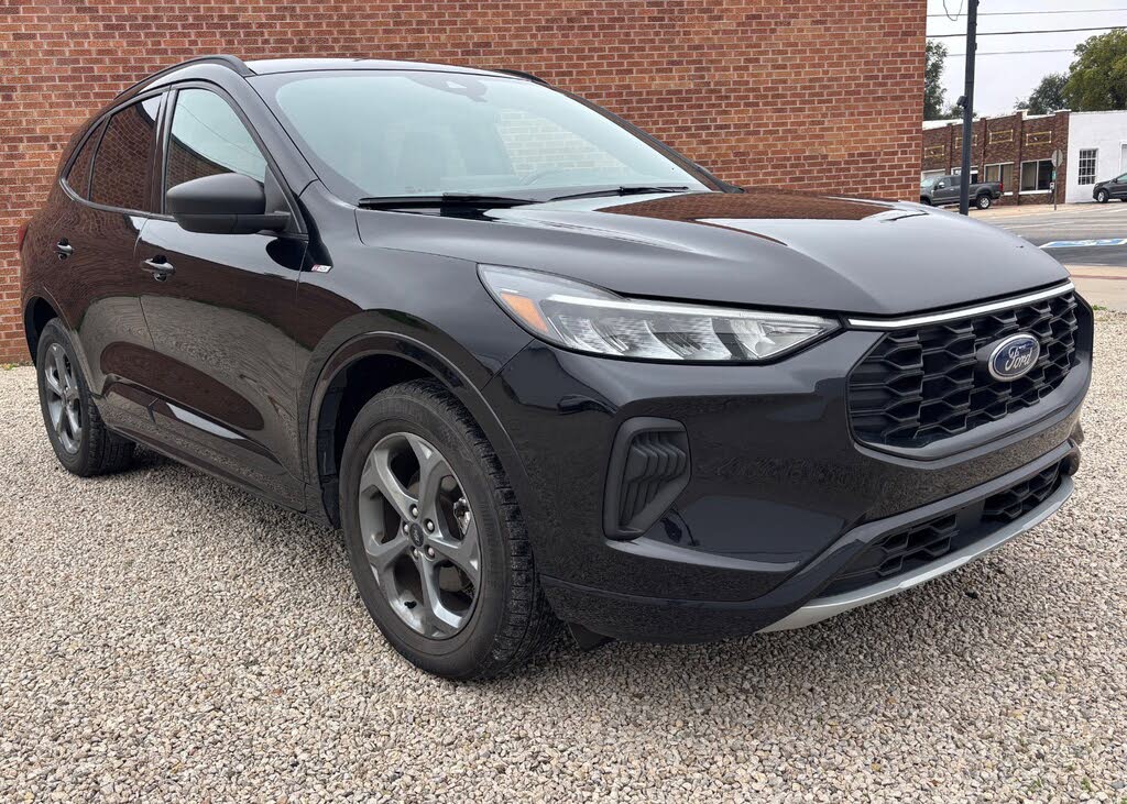 2023 Ford Escape ST-Line AWD
