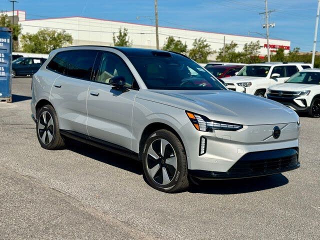 2025 Volvo EX90 Twin Plus 7-Passenger eAWD