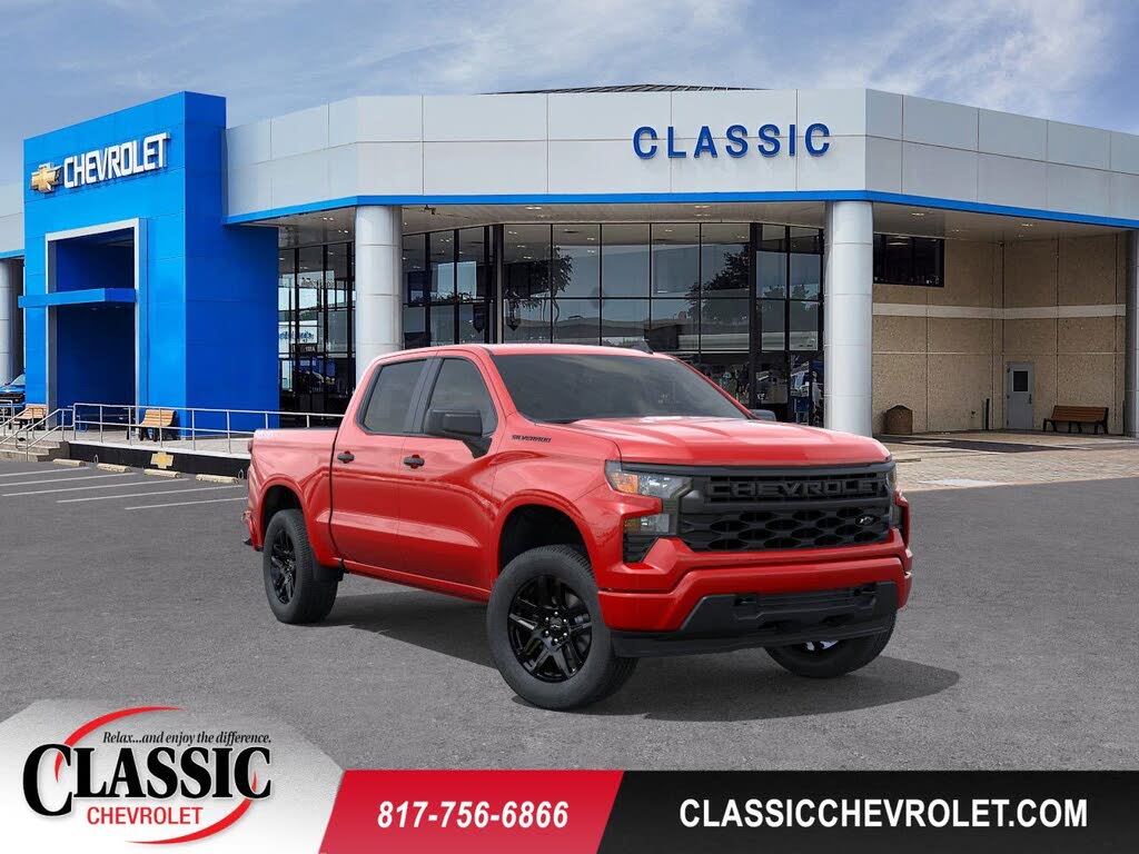 2026 Chevrolet Silverado 1500 Custom Crew Cab 4WD