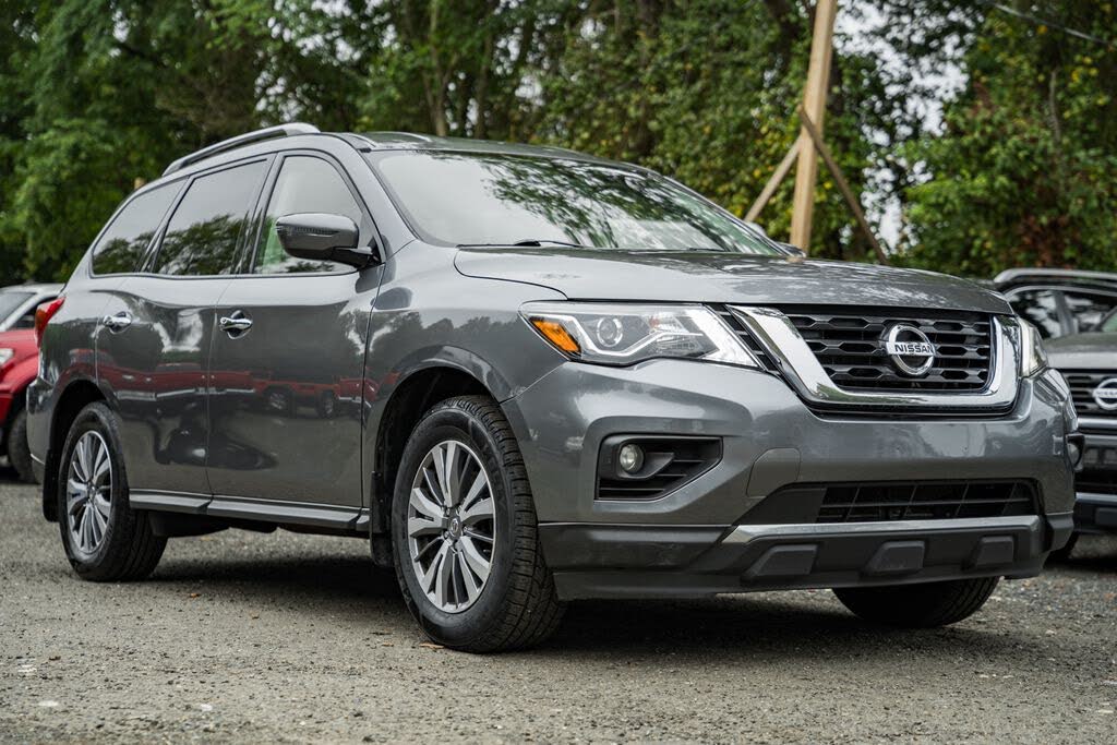 2020 Nissan Pathfinder SV 4WD
