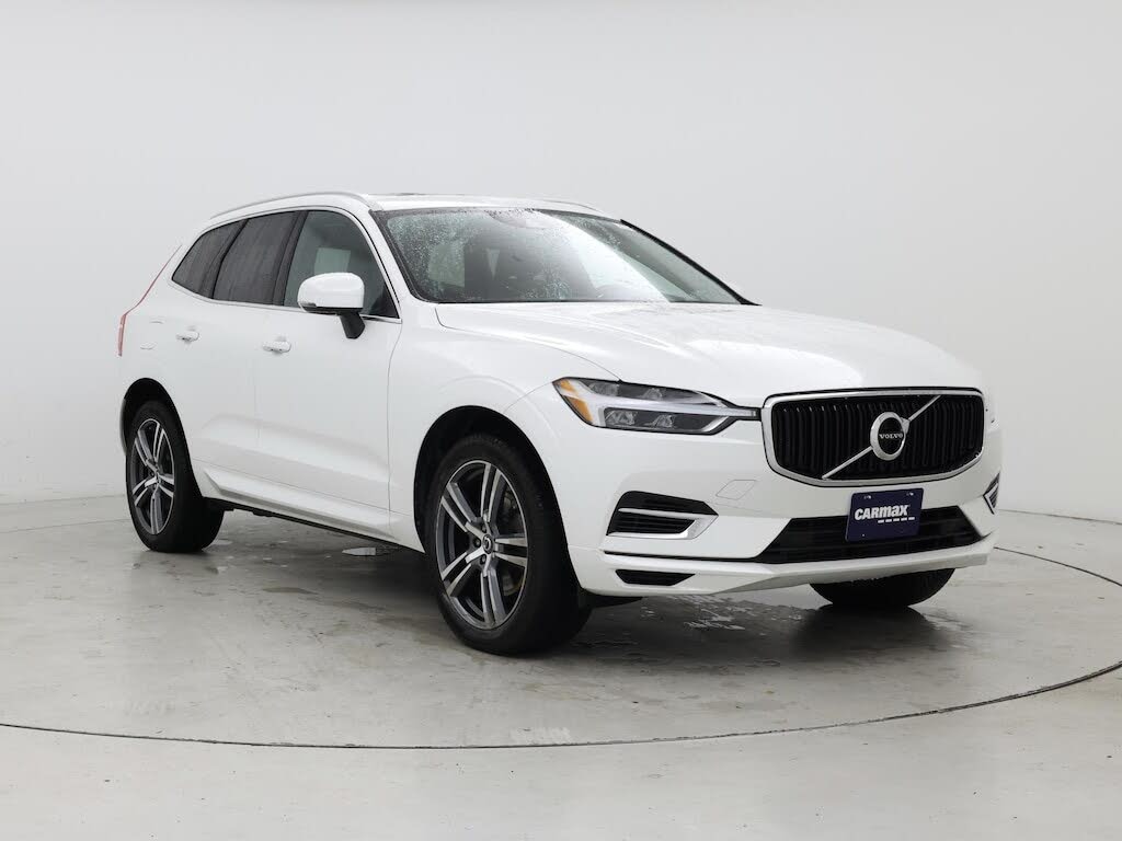 2020 Volvo XC60 Hybrid Plug-in T8 Momentum eAWD