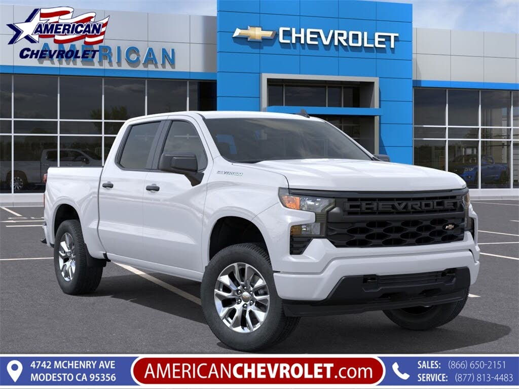 2026 Chevrolet Silverado 1500 Custom Crew Cab RWD