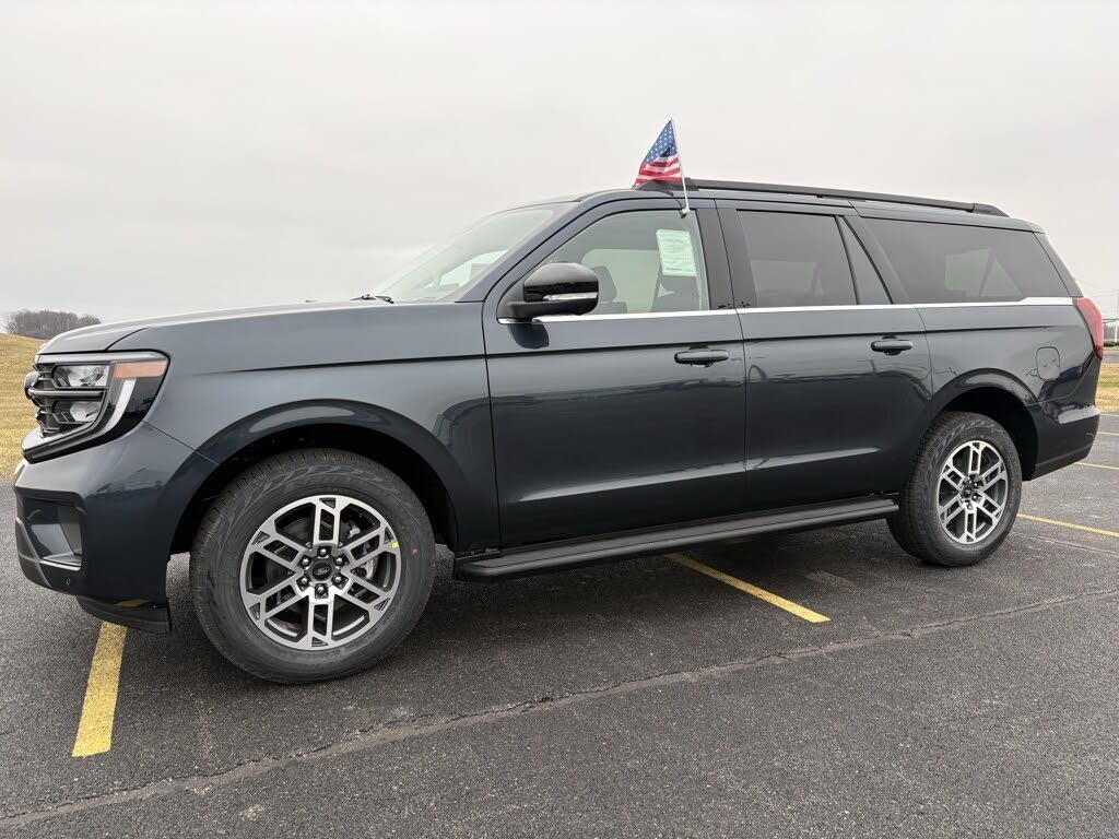 2026 Ford Expedition MAX Active 4WD