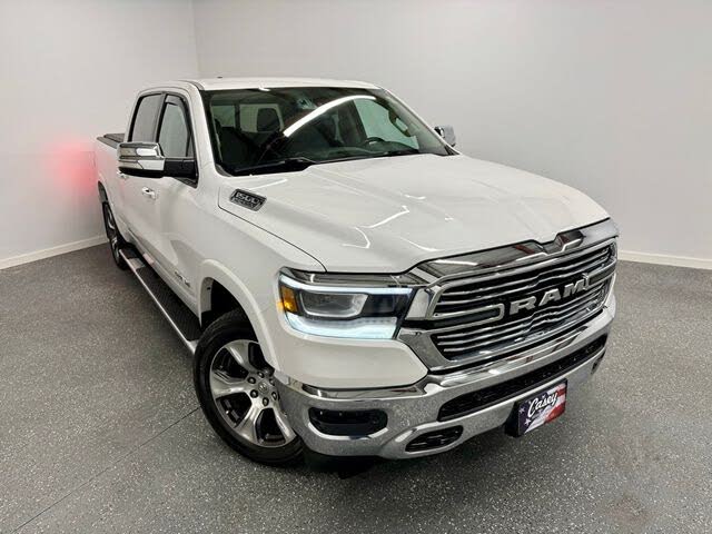 2019 RAM 1500 Laramie Crew Cab 4WD