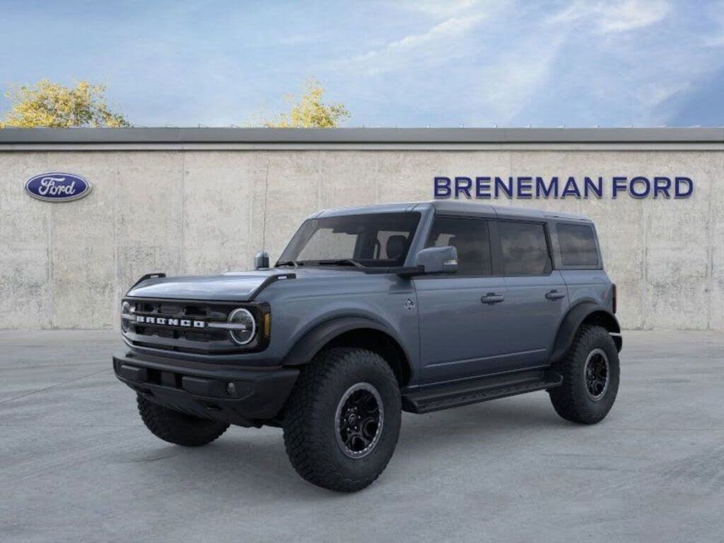 2025 Ford Bronco Outer Banks 4-Door 4WD
