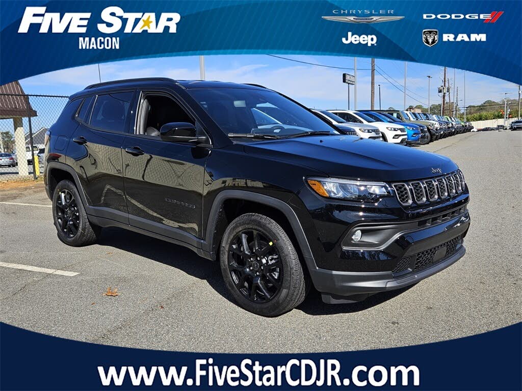 2026 Jeep Compass Latitude 4WD
