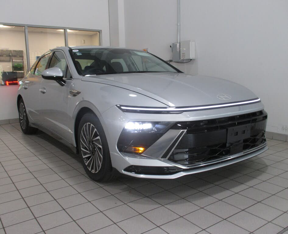 2025 Hyundai Sonata Hybrid SEL FWD