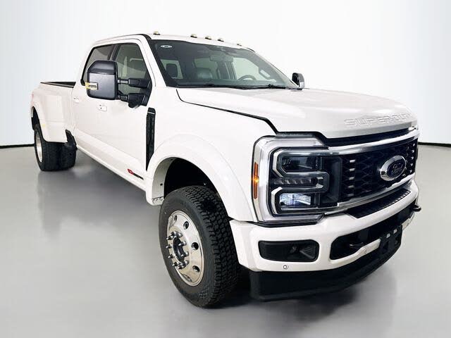 2026 Ford F-450 Super Duty Platinum Crew Cab LB DRW 4WD