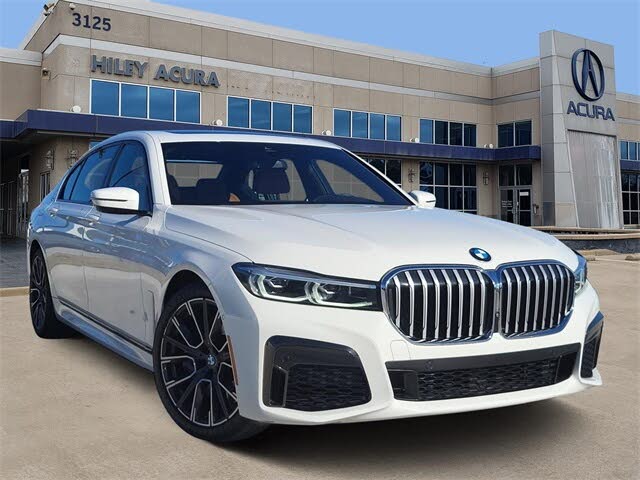 2020 BMW 7 Series 740i RWD