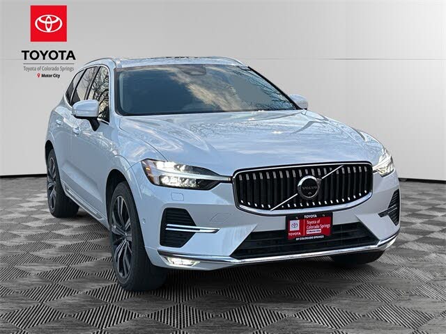 2023 Volvo XC60 B5 Plus Bright Theme AWD