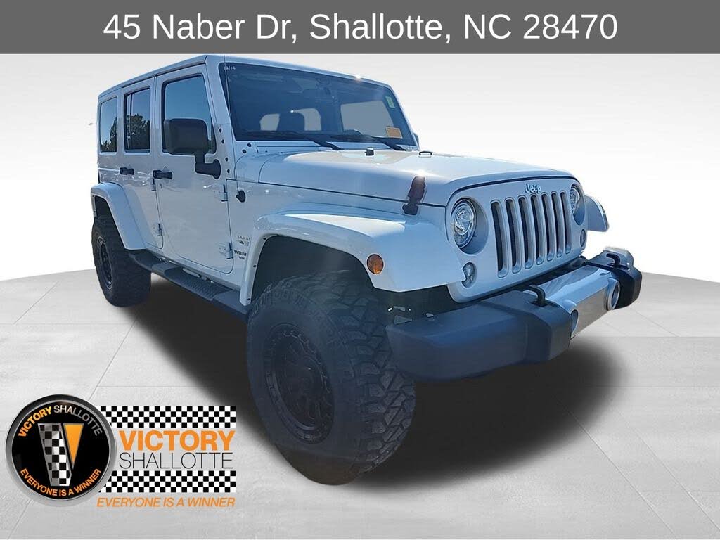 2017 Jeep Wrangler Unlimited Sahara 4WD