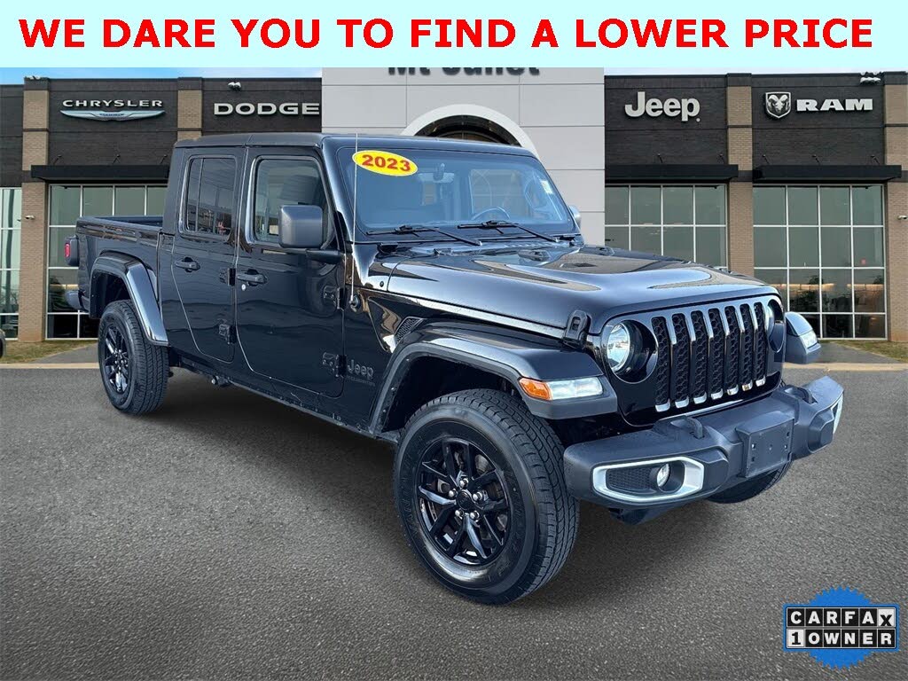 2023 Jeep Gladiator Sport S Crew Cab 4WD