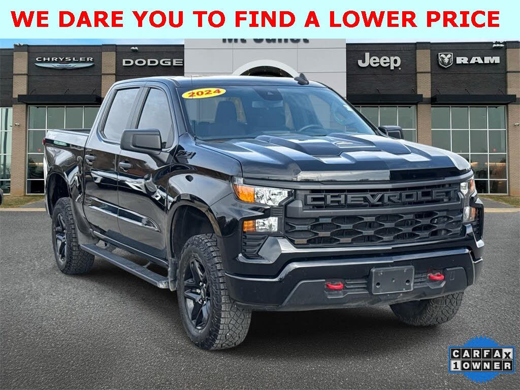 2024 Chevrolet Silverado 1500 Custom Trail Boss Crew Cab 4WD